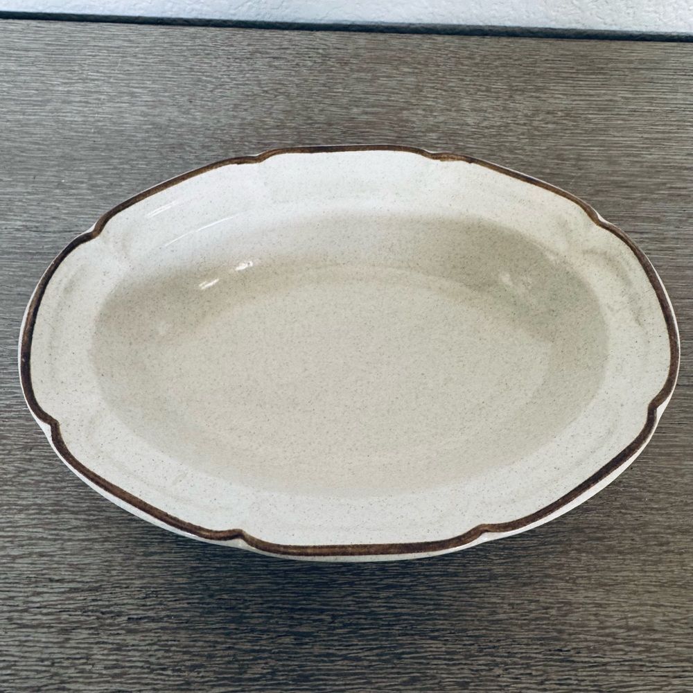 Baroque Stoneware Brown Scalloped Edge Vintage Serving Bowl
